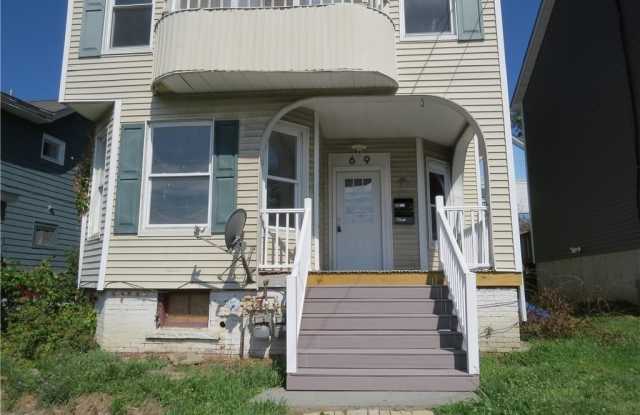 69 Linden Avenue - 69 Linden Avenue, Middletown, NY 10940