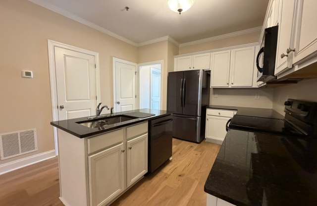 Lovely 3 Bedroom 3 Bath Townhouse on the east side of Athens, GA photos photos Lovely 3 Bedroom 3 Bath Townhouse on the east side of Athens, GA photos photos