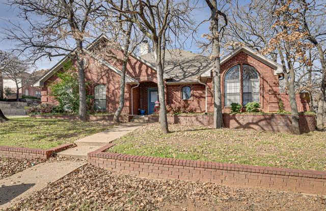 5520 Bradley Court Gallery 2