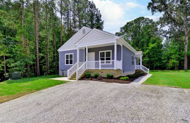 220 Curry Drive Gallery 1