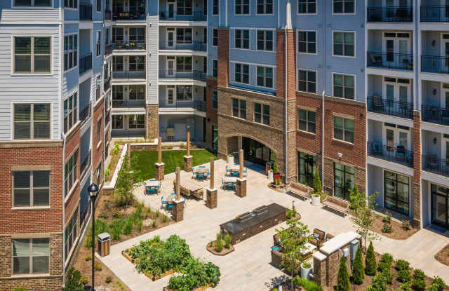 Overture Cary 55+ Active Adult Apartment Homes Gallery 2