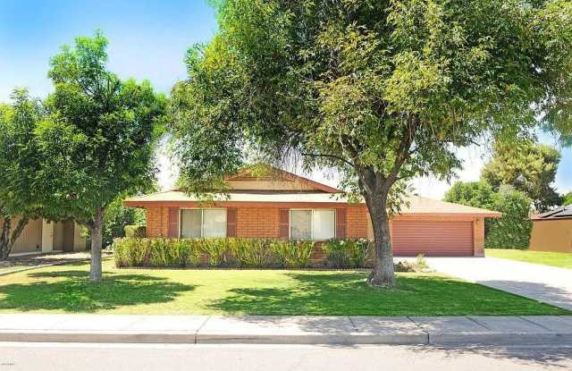 3244 S Evergreen Rd photos photos