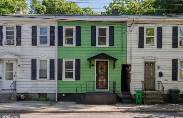 124 W PENN Street photos photos