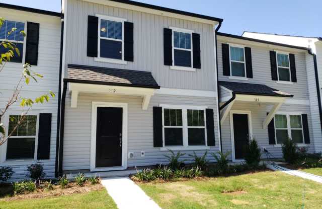 NEW 3 Bedroom Townhome Minutes from Downtown Oakboro- Available October 2025 photos photos