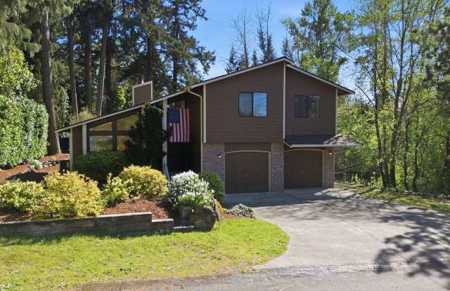 Lakewood Tri-Level photos photos