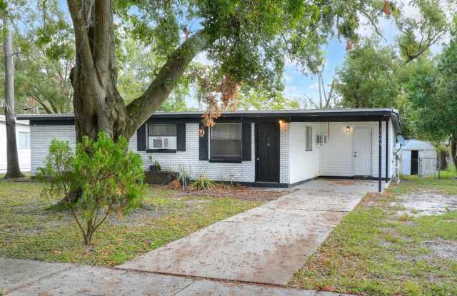 3006 Pinedale Ave photos photos