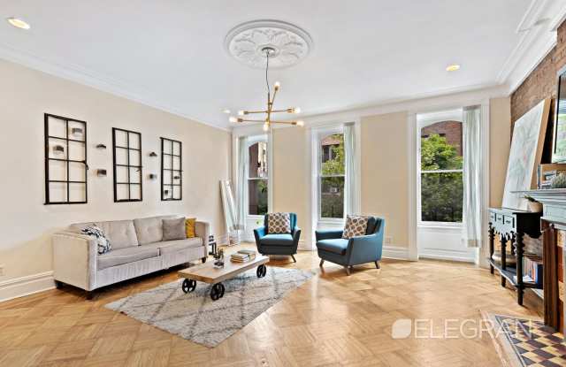 31 West 84th Street Gallery 2