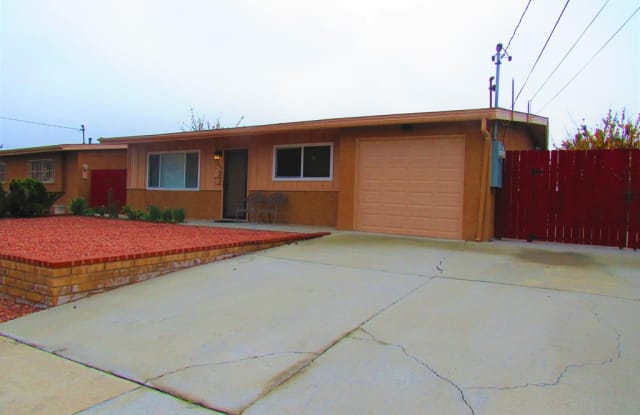 184 East Queen Ann Drive - 184 E Queen Anne Dr, Chula Vista, CA 91911