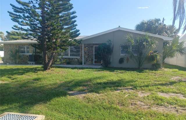 120 CAUSEWAY BOULEVARD photos photos