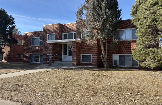 1816 Fremont - 2 photos photos