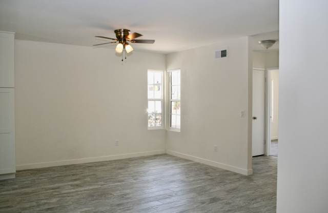 4Br 2Ba in a Great Family Neighborhood Gallery 2