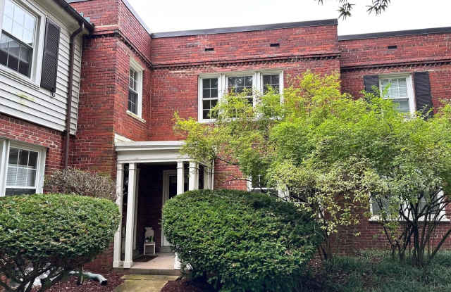 2600 16TH ST S #696 - 2600 16th Street South, Arlington, VA 22204 2600 16TH ST S #696 - 2600 16th Street South, Arlington, VA 22204