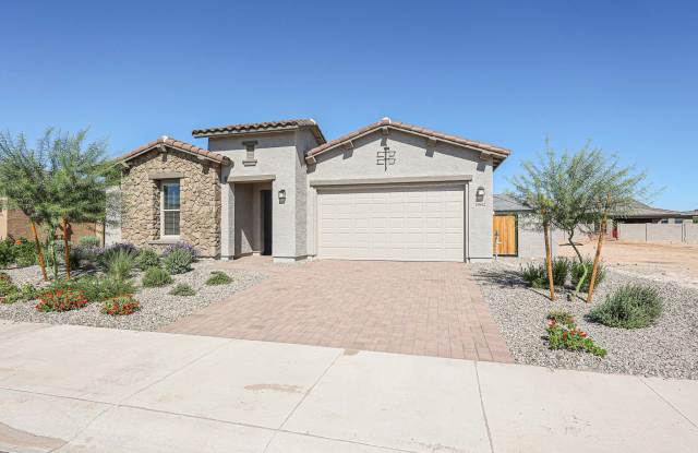 18932 West Ocotillo Road Gallery 2