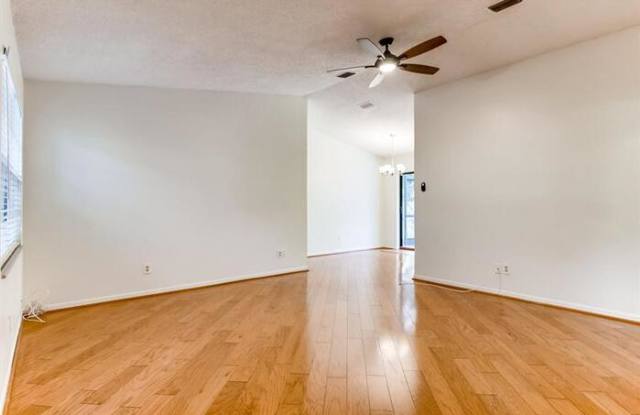 6804 120th Place Gallery 4