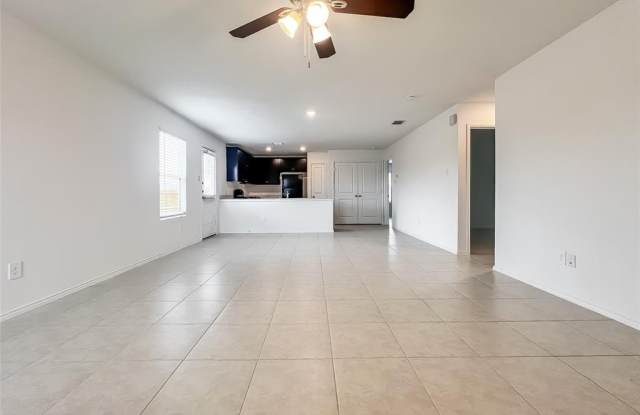 2943 Wallace Wells Court Gallery 3