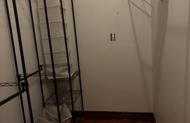4131 18th ave Gallery 3