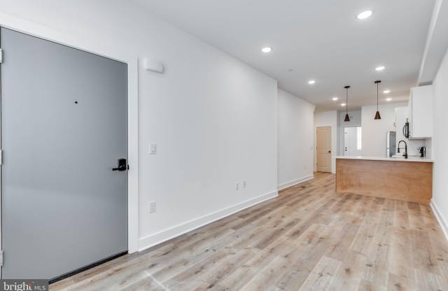 2528 N 11TH Street unit: 1 photos photos