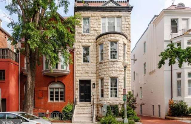 2025 HILLYER PLACE NW - 2025 Hillyer Place Northwest, Washington, DC 20009