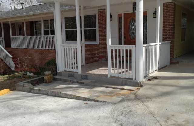 148 W James - 148 West James Circle, Henry County, GA 30228
