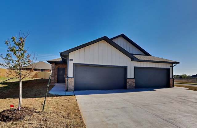 Luxury 3 Bedroom 2 Bathroom Duplex with 2 Car Garage in Piedmont Schools w/Neighborhood Park photos photos