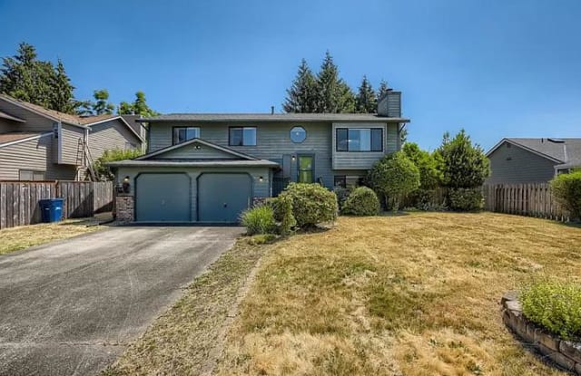 329 Hawthorne Ave Se - 329 Hawthorne Avenue, Pacific, WA 98047