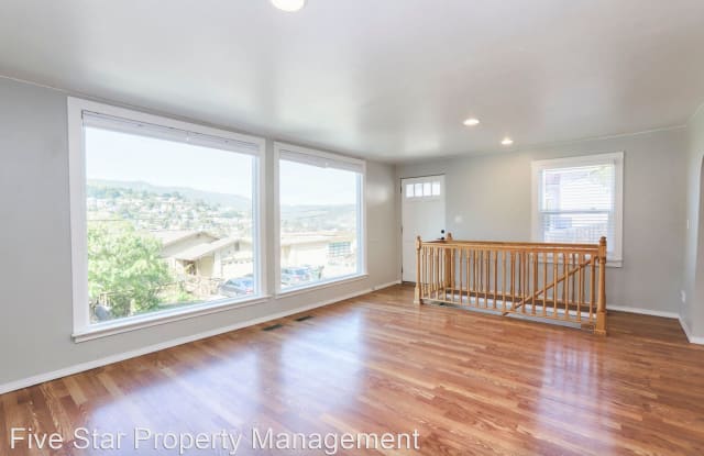 239 Santa Clara St - 239 Santa Clara Street, Brisbane, CA 94005