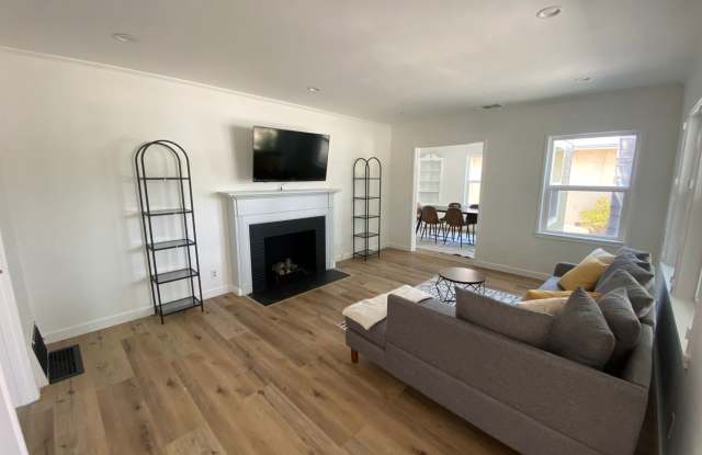 UNFURNISHED- 3B2B House in Toluca Lake/NoHo photos photos