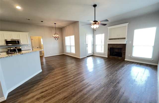 808 E Northside Drive Gallery 2