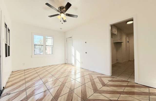 727 E 81st St photos photos 727 E 81st St photos photos