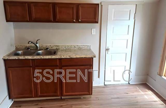 85 W 2nd St Apt 4 photos photos