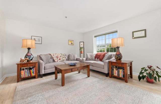 103 Paoli Pointe Dr Gallery 1