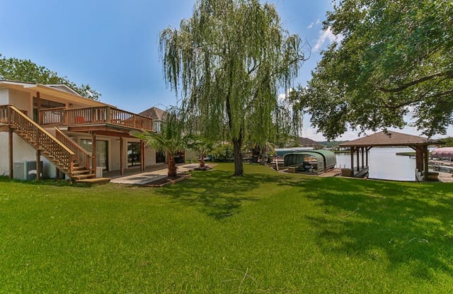 9235 Deepwater Drive - 9235 Deepwater, Montgomery County, TX 77356