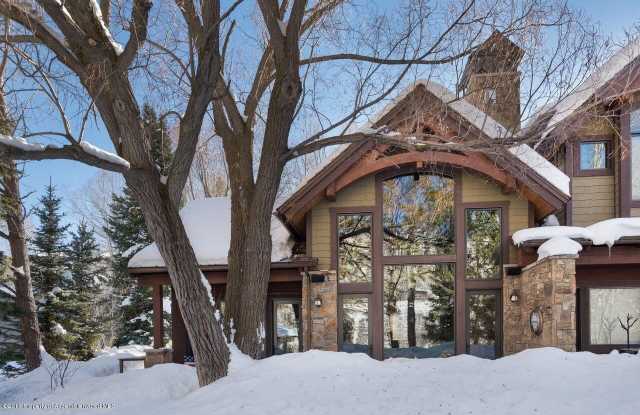 1232 Mountain View Drive Gallery 3