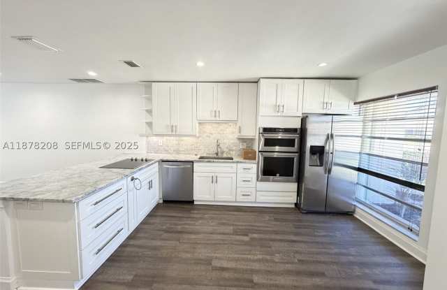 20927 Sedgewick Dr Gallery 4