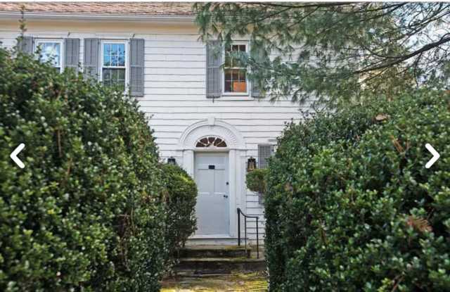 1709 Newfield Avenue Gallery 2