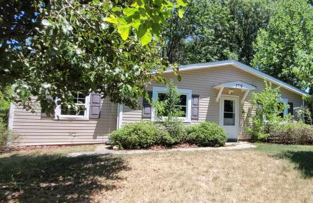 3712 Atlas St photos photos