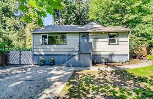 3 BEDS 1 BATH SINGLE FAMILY FOR RENT photos photos