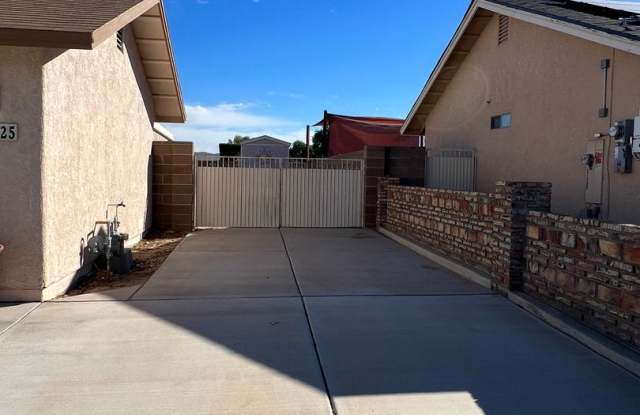 FURNISHED SHORT TERM RENTAL! Gallery 3