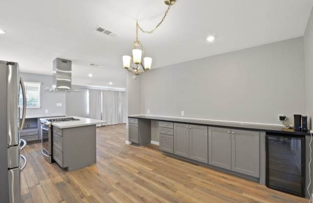 Available now! Premium Corner Lot 2/1 Single Story Home with RV Parking & All-Inclusive Amenities! Gallery 3