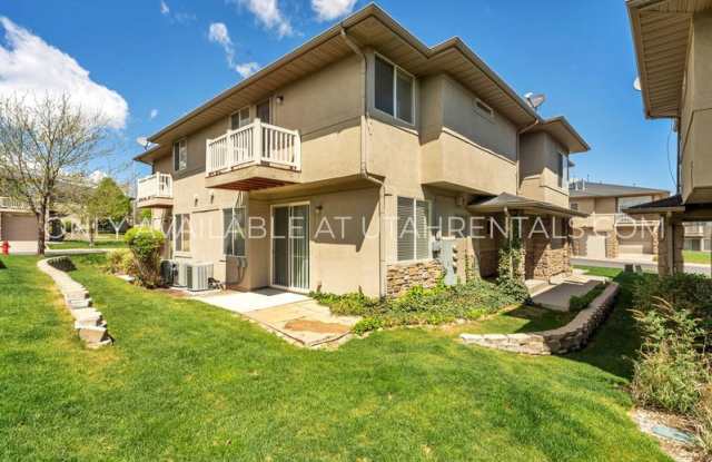 6623 W Blue Iris Dr Gallery 2