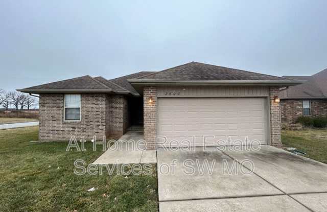 2600 W Garton - 2600 West Garton Road, Ozark, MO 65721