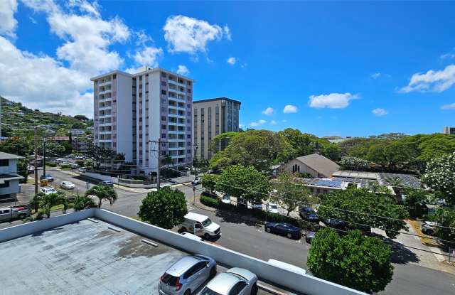 Makiki - Punahou Royale - 1/1/1 - $2,100 Gallery 3