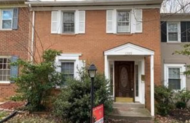 1305 MEAD TERRACE - 1305 Mead Terrace, Woodbridge, VA 22191