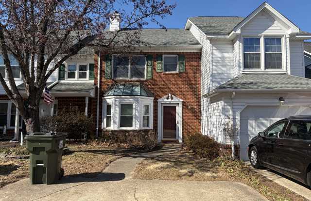 107 Gnarled Oak Ln photos photos