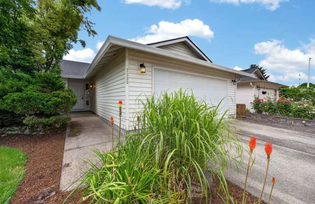Spacious Single-Level Living with a Private Fenced Backyard photos photos