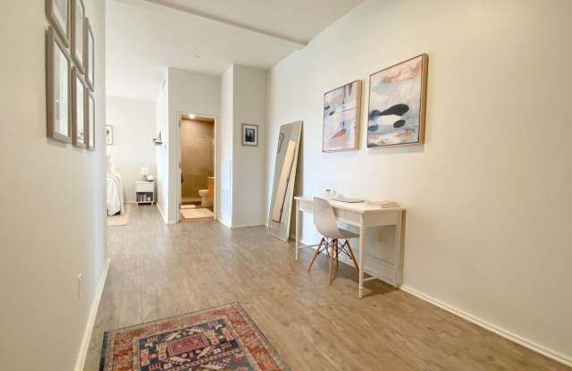 1201 N Francis Ave photos photos