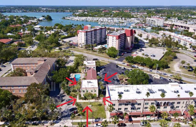 262 Tampa Ava W #2G - 262 Tampa Avenue West, Venice, FL 34285