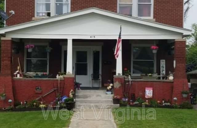 415 Woodlawn Ave. - 415 Woodlawn Avenue, Beckley, WV 25801 415 Woodlawn Ave. - 415 Woodlawn Avenue, Beckley, WV 25801