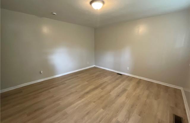 6105 Dandy Loop Road Gallery 3
