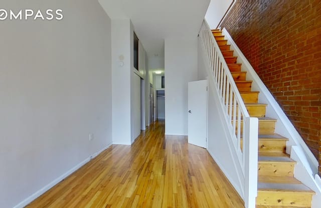 165 East 90th Street - 165 E 90th St, New York City, NY 10128